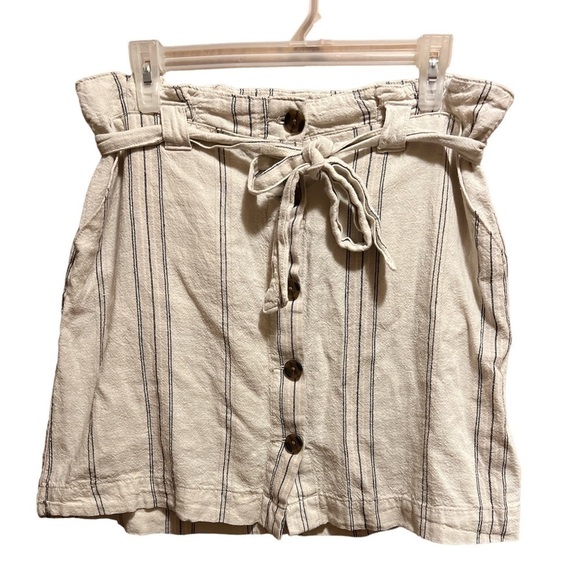 Maurice’s Linen button skirt Size 6 - Picture 1 of 4